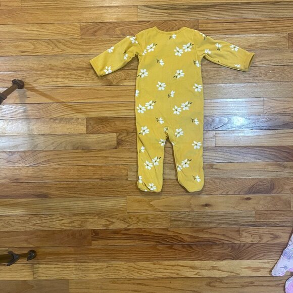 Girls 9 Month Footie Pajamas 6-Piece Lot - Picture 7 of 13